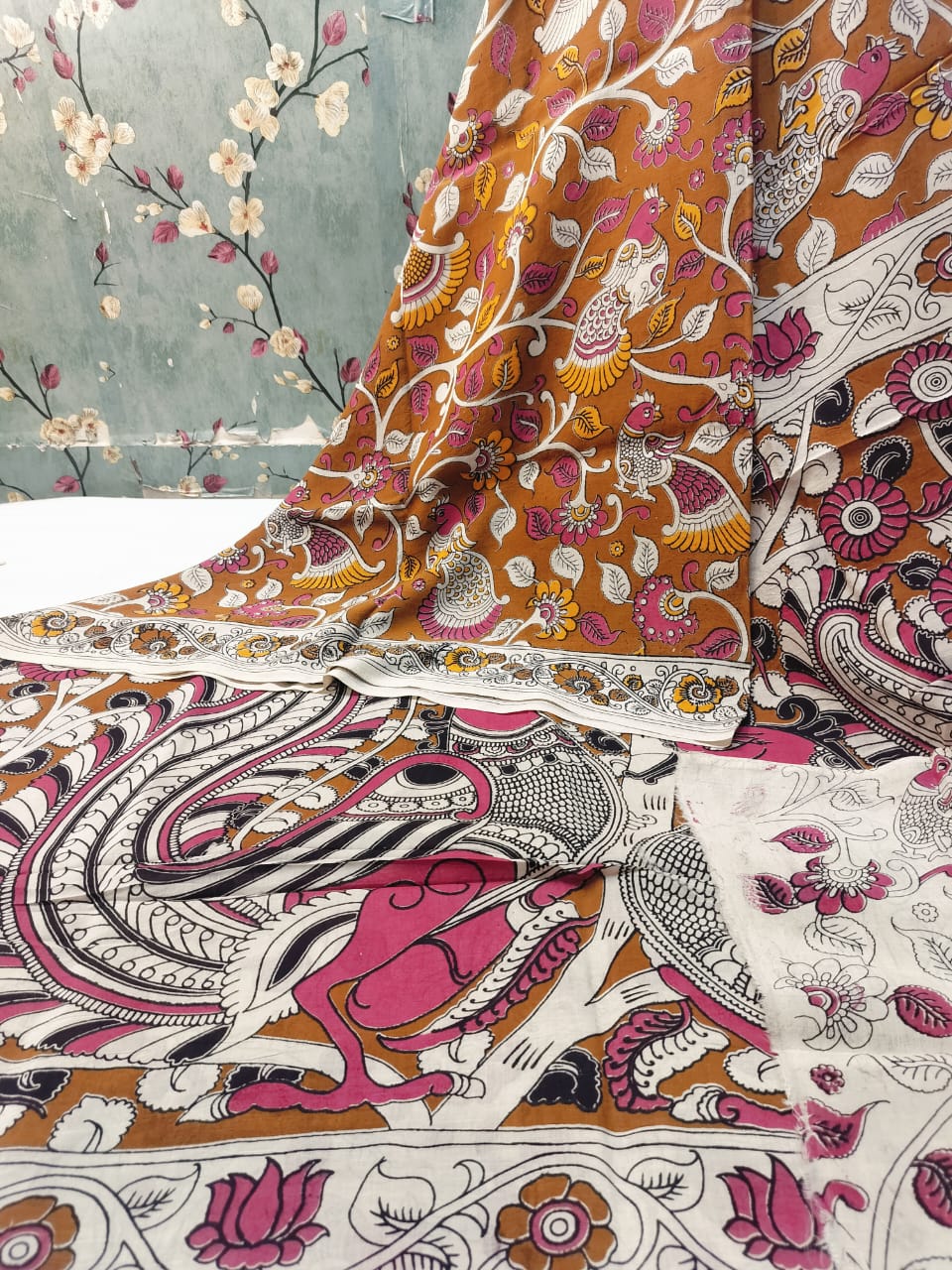 Beautiful Pure Andhra Kalamkari Silk With Attached BP