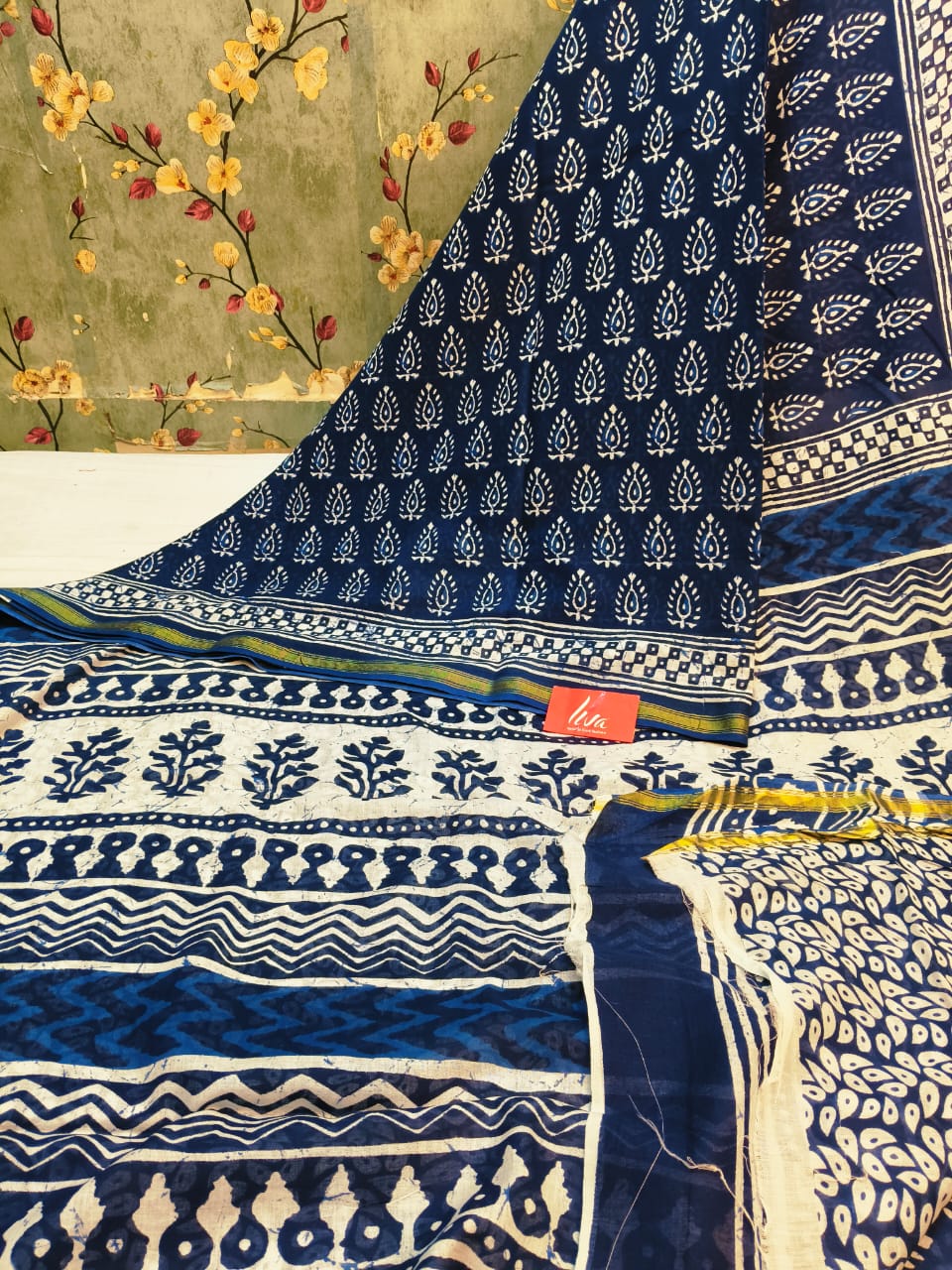 Beautiful Chanderi Cotton Ajrak Print Saree With Attached BP