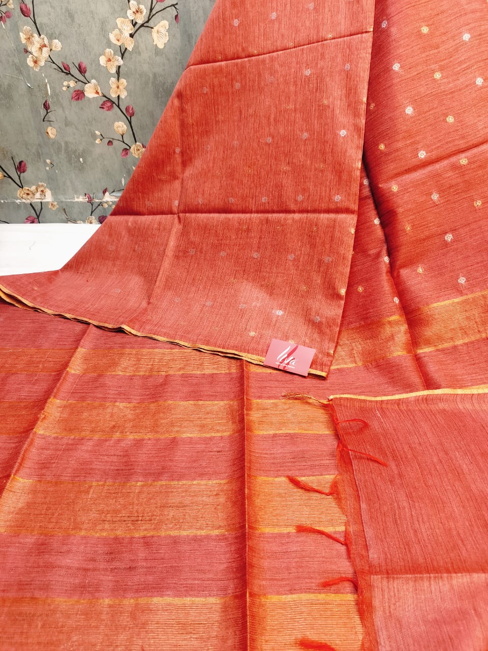 Beautiful Banswara  Silk Zari Border & Minakari Butta Saree With Attached BP