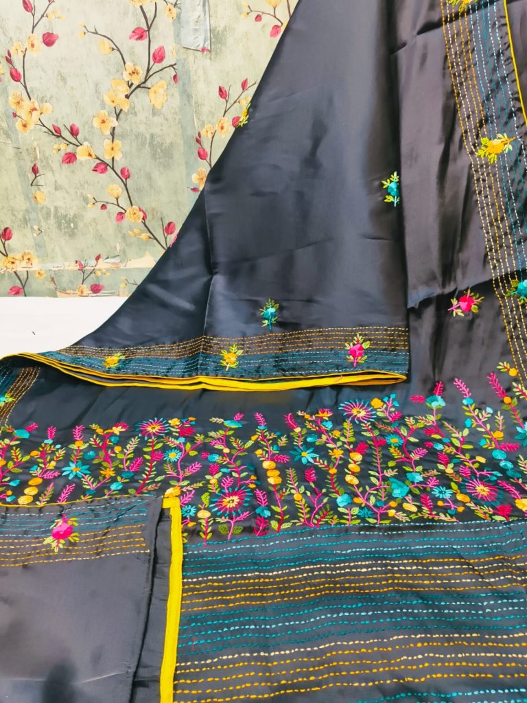 Beautiful Dupion Silk Hand Embroidery With Elegance Pallu & Border Attached Embroidered BP