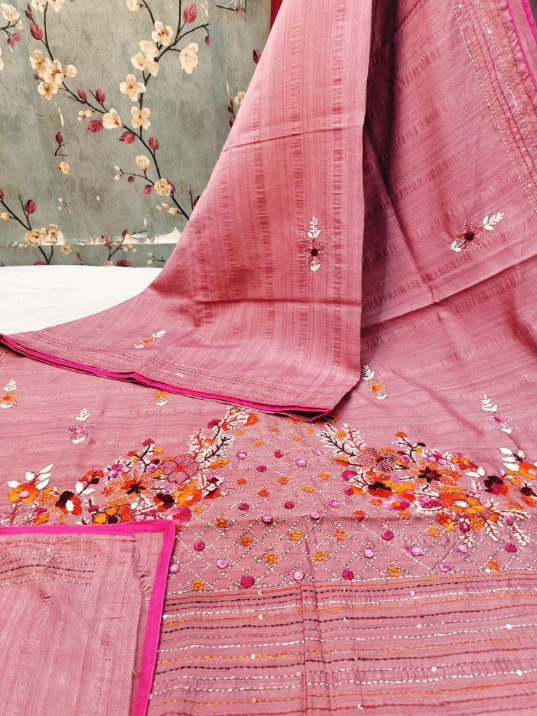 Beautiful Gicha Silk Sarees With Elegance Pallu Hand Embroidery Attached BP