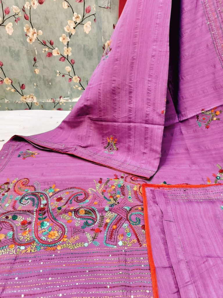 Beautiful Gicha Silk Sarees With Elegance Pallu Hand Embroidery Attached BP