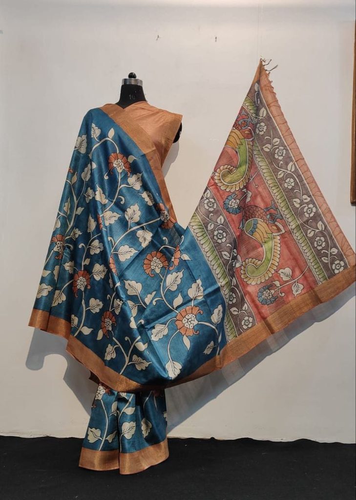 Exclusive Kosa Silk elegant Print with attached BP