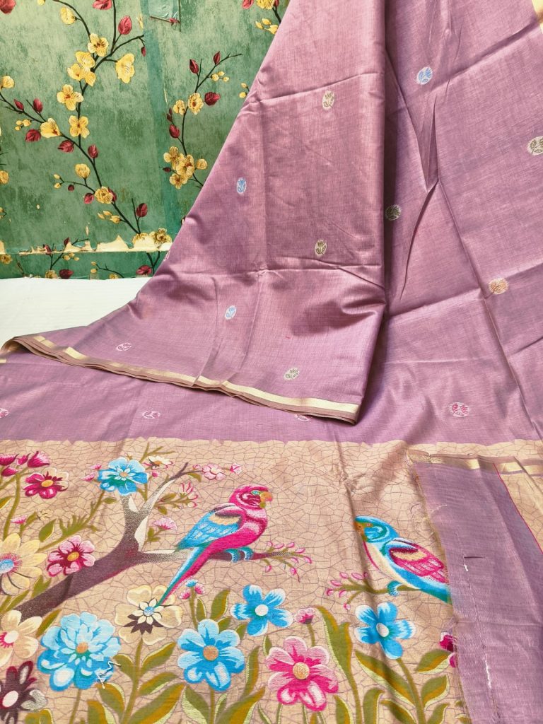 Beautiful muslin Jamdani weaving all over body with butta and elegance pallu with attached BP