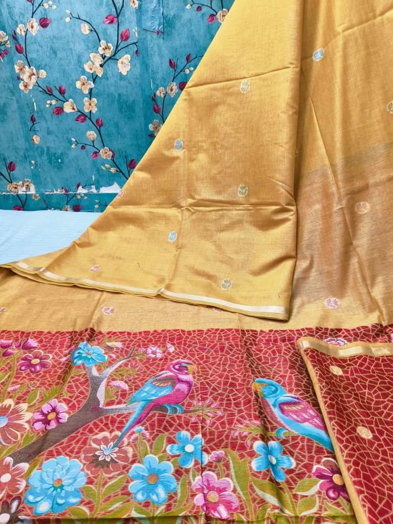 Beautiful muslin Jamdani weaving all over body with butta and elegance pallu with attached BP